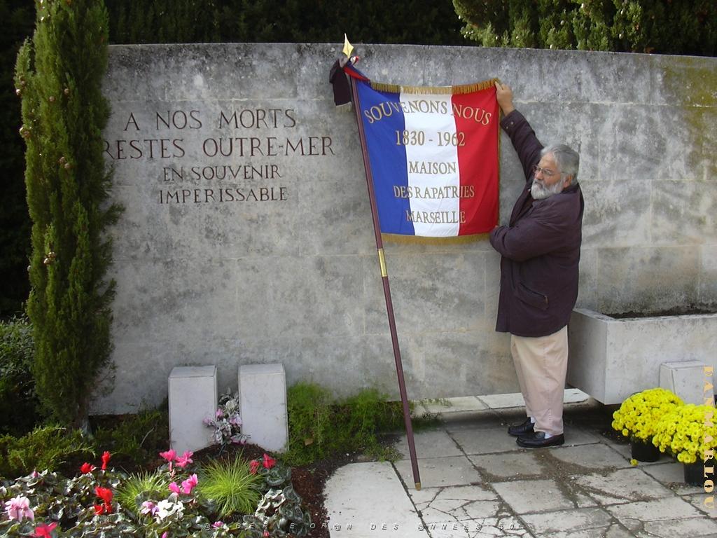 MARSEILLE 2009 LA TOUSSAINT CIMETIERE DE MAZARGUES   (8).JPG -            